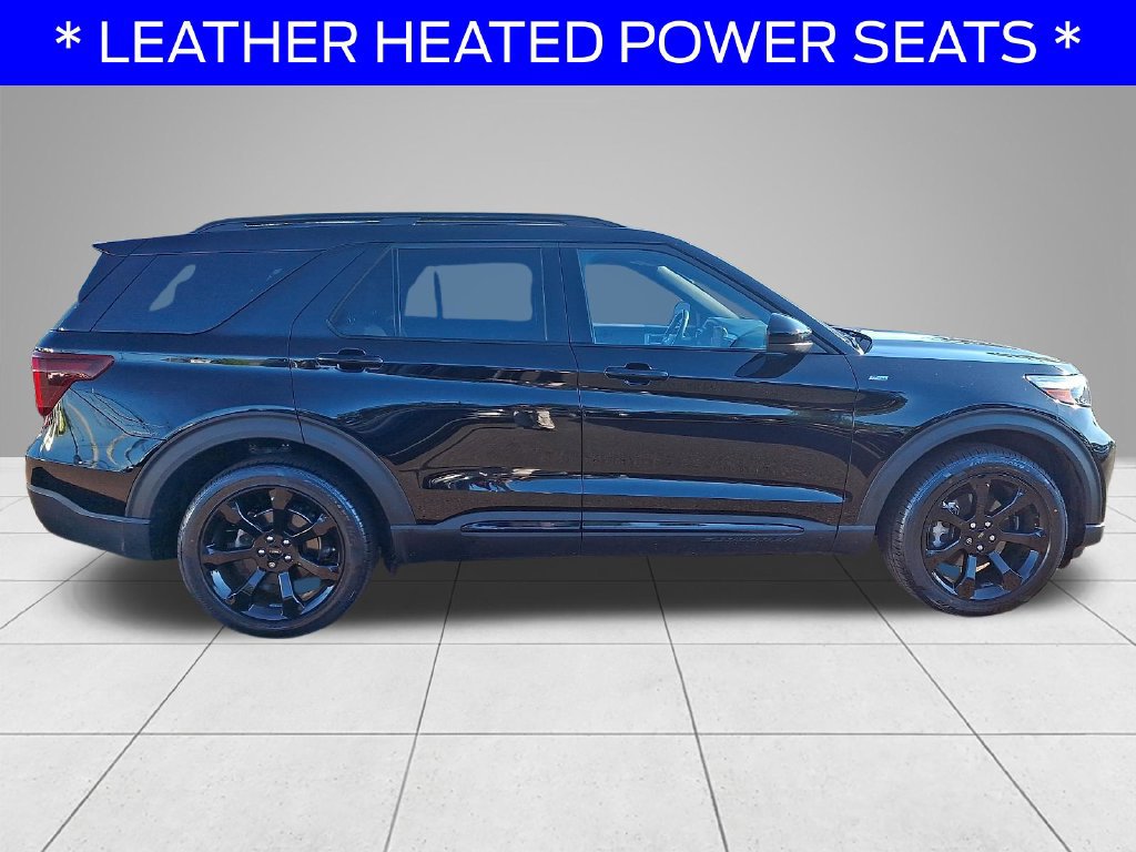 Certified 2024 Ford Explorer ST-Line w/ Class IV Trailer Tow Package AWD/4WD image 7