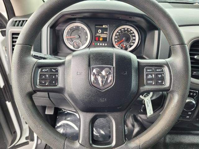 Used 2018 RAM 1500 Tradesman w/ Chrome Appearance Group image 30