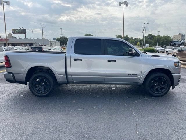 Used 2025 RAM 1500 Big Horn AWD/4WD image 8