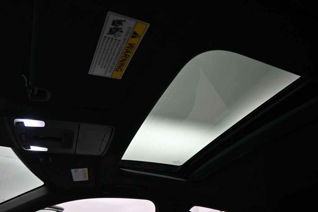 Used 2022 Honda Civic Sport Touring image 14