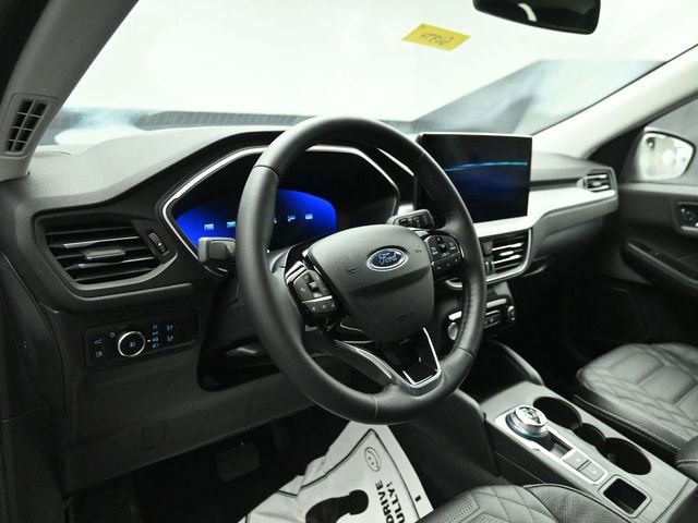 Certified 2024 Ford Escape SE w/ PHEV Premium Package image 27