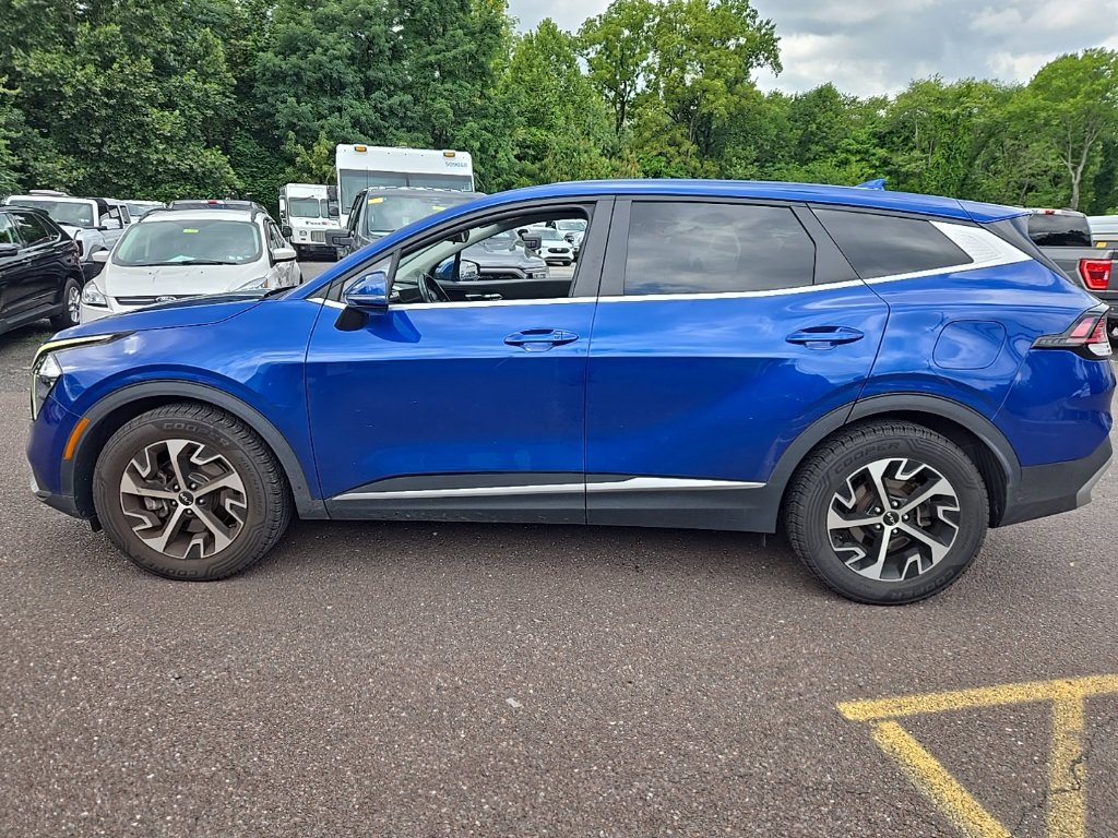Used 2023 Kia Sportage EX FWD image 9