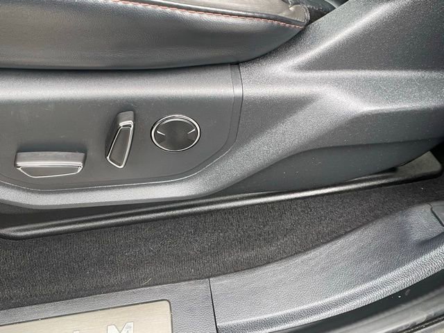 Certified 2022 Ford F350 Platinum w/ FX4 Off-Road Package image 14