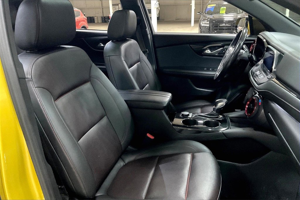 Used 2022 Chevrolet Blazer RS w/ Enhanced Convenience Package image 9