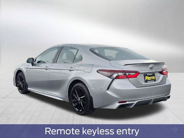 Used 2024 Toyota Camry SE FWD image 4