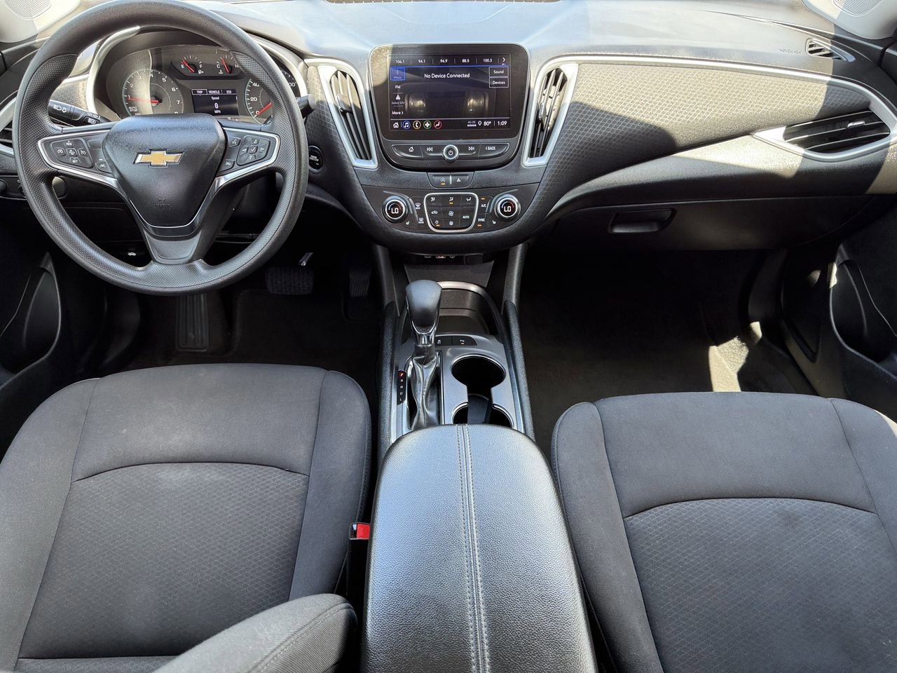 Used 2024 Chevrolet Malibu LT image 9