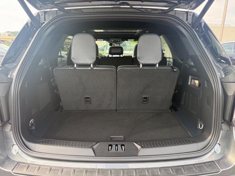 Certified 2026 Ford Explorer ST w/ Sun And Sound Package AWD/4WD image 8