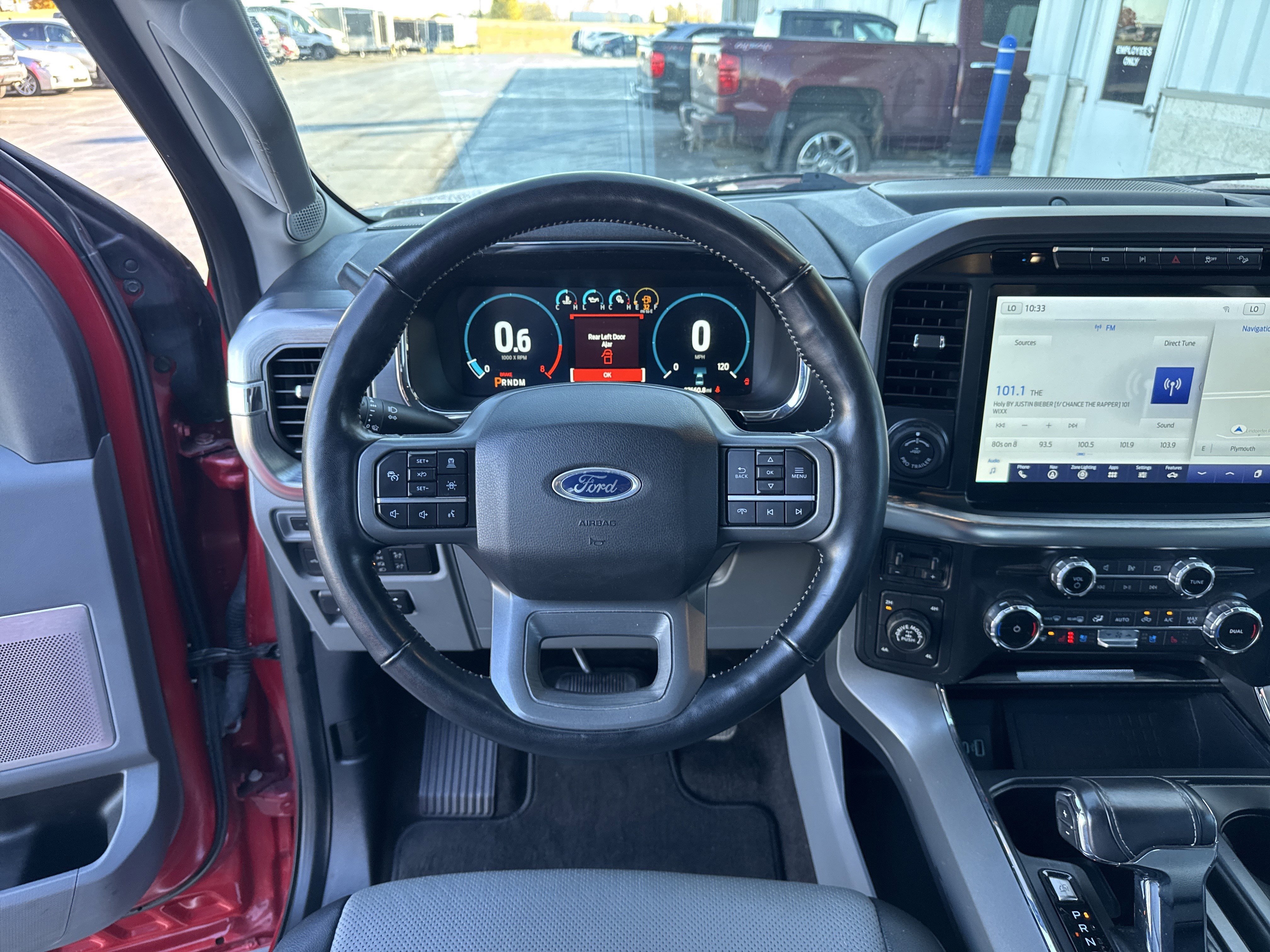 Certified 2022 Ford F150 Lariat w/ Equipment Group 502A High image 31