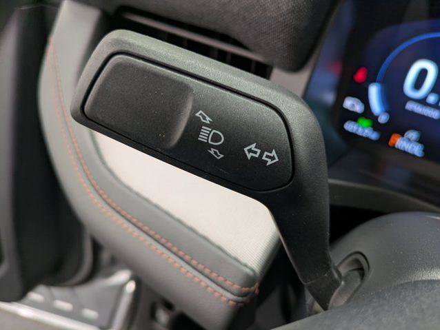 Certified 2025 Ford Explorer Active image 18