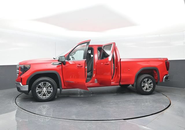 Used 2023 GMC Sierra 1500 SLE AWD/4WD image 26