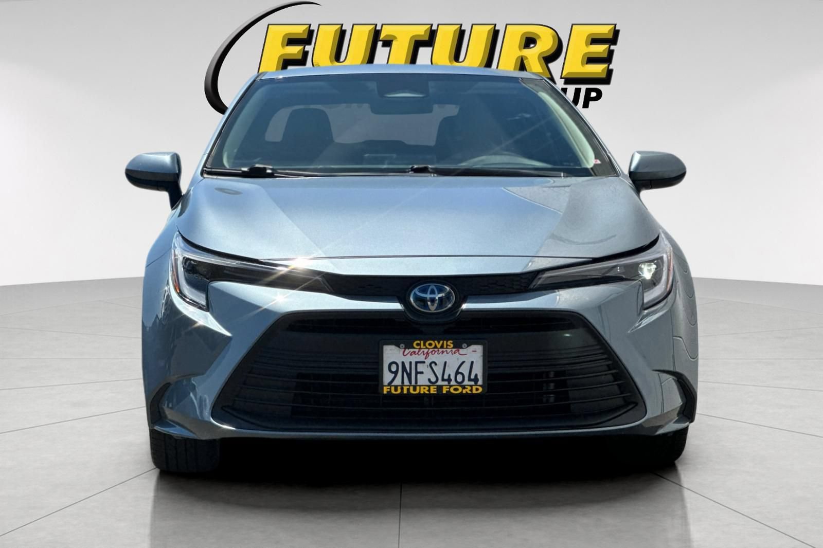 Used 2024 Toyota Corolla LE w/ LE Convenience Package FWD image 8