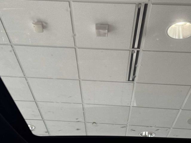 Certified 2017 Ford F150 XLT w/ Equipment Group 302A Luxury AWD/4WD image 23