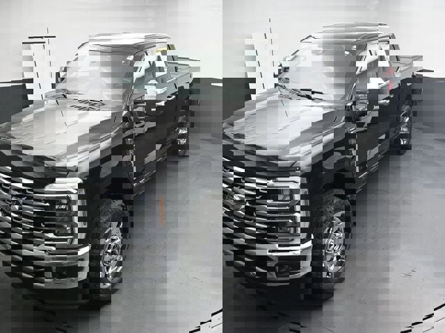 Certified 2025 Ford F350 Lariat w/ Lariat Ultimate Package AWD/4WD image 25