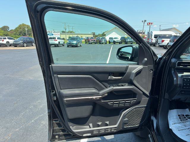 Used 2024 Toyota Tacoma TRD Off-Road w/ TRD Off Road Premium Package AWD/4WD image 12