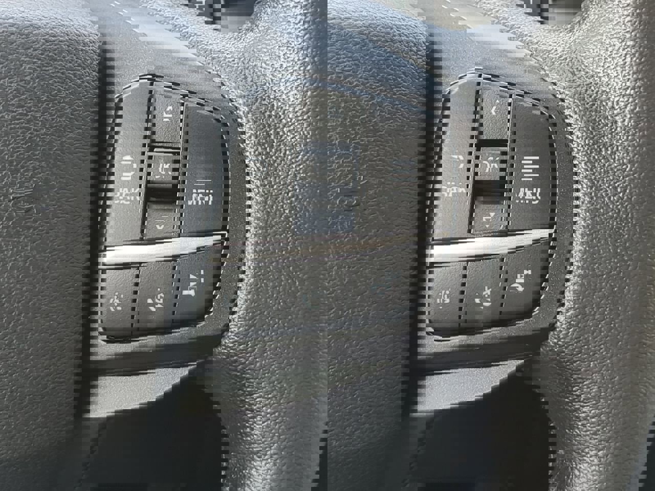 Certified 2020 Ford Explorer XLT w/ Equipment Group 202A image 24