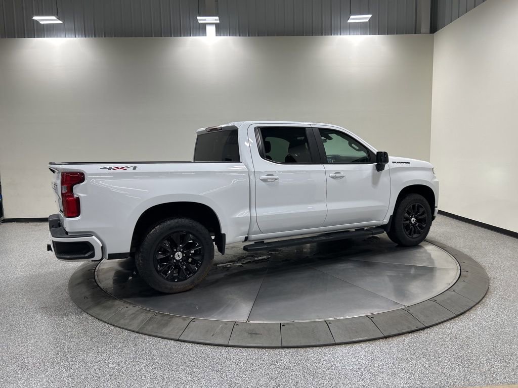 Used 2022 Chevrolet Silverado 1500 RST w/ Safety Package AWD/4WD image 6