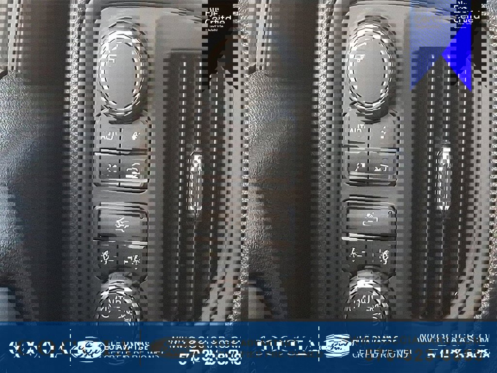 Used 2020 Chevrolet Silverado 1500 Custom w/ Custom Value Package image 24