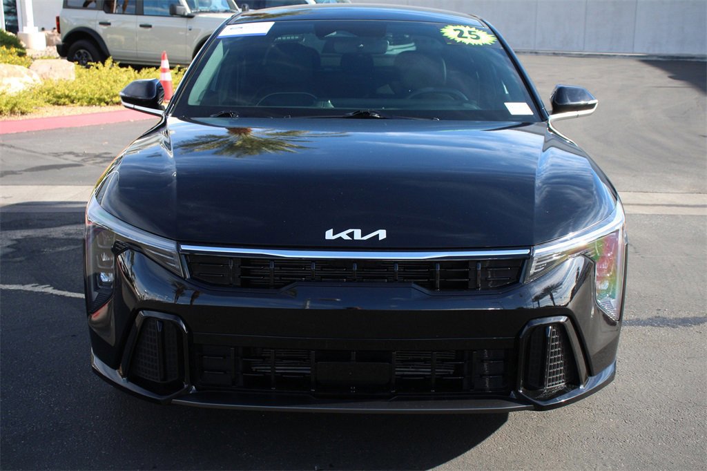 Used 2025 Kia K4 GT-Line image 11