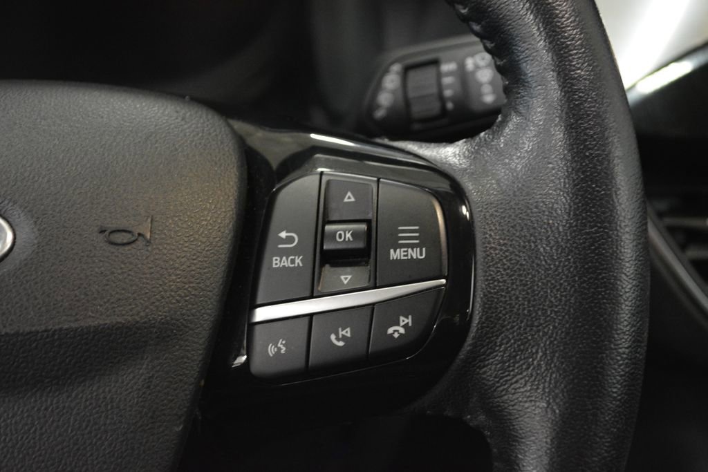 Certified 2021 Ford Escape Titanium AWD/4WD image 20