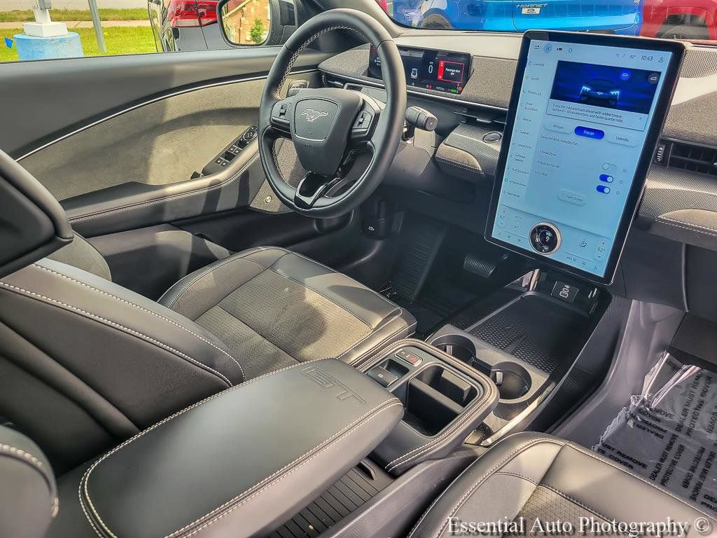 Certified 2025 Ford Mustang Mach-E GT AWD/4WD image 26