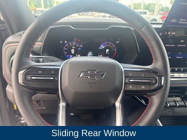 Used 2026 Chevrolet Colorado Z71 w/ Technology Package AWD/4WD image 17
