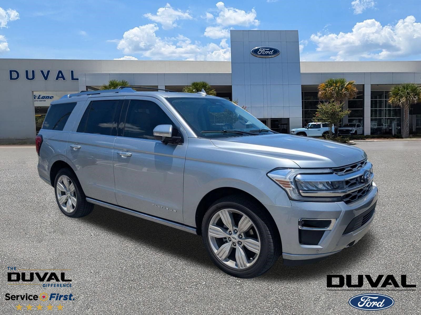 Certified 2023 Ford Expedition Platinum AWD/4WD image 1