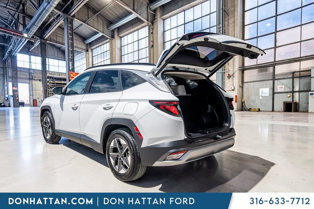 Used 2025 Hyundai Tucson SEL FWD image 30