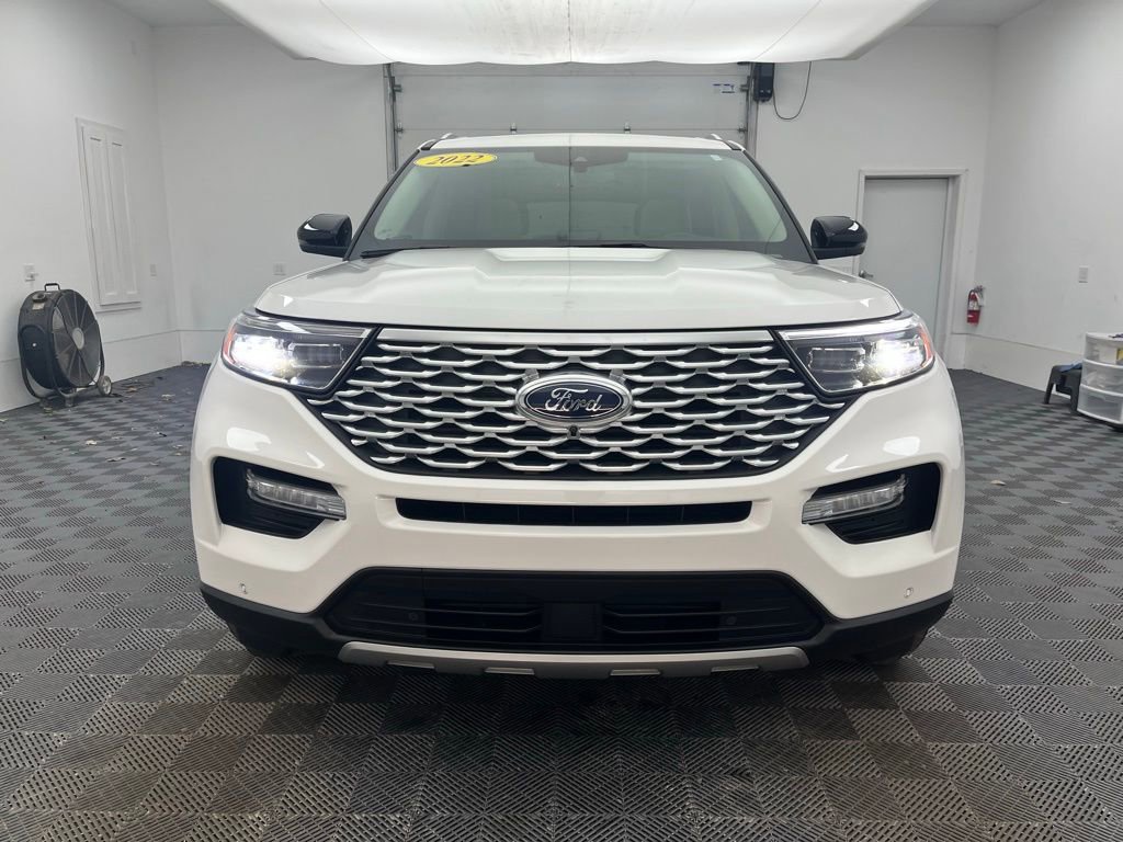 Certified 2022 Ford Explorer Platinum w/ Equipment Group 601A image 8