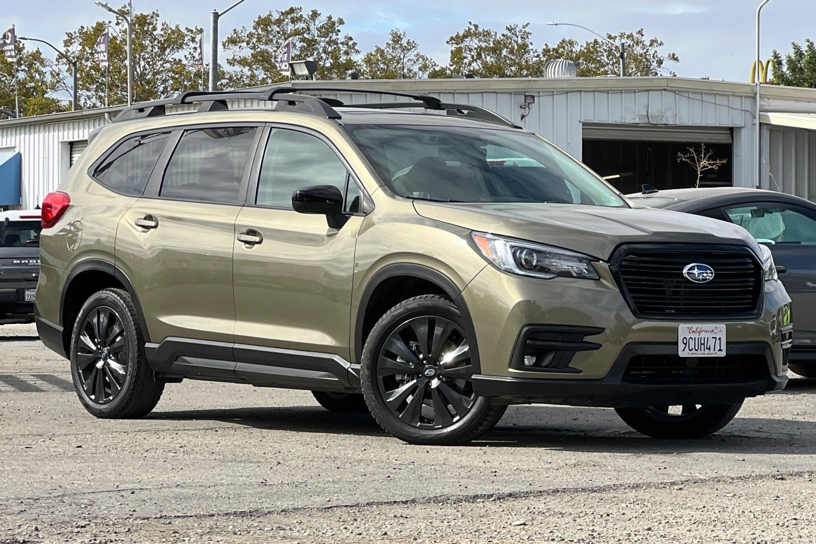 Used 2022 Subaru Ascent Onyx Edition AWD/4WD image 2