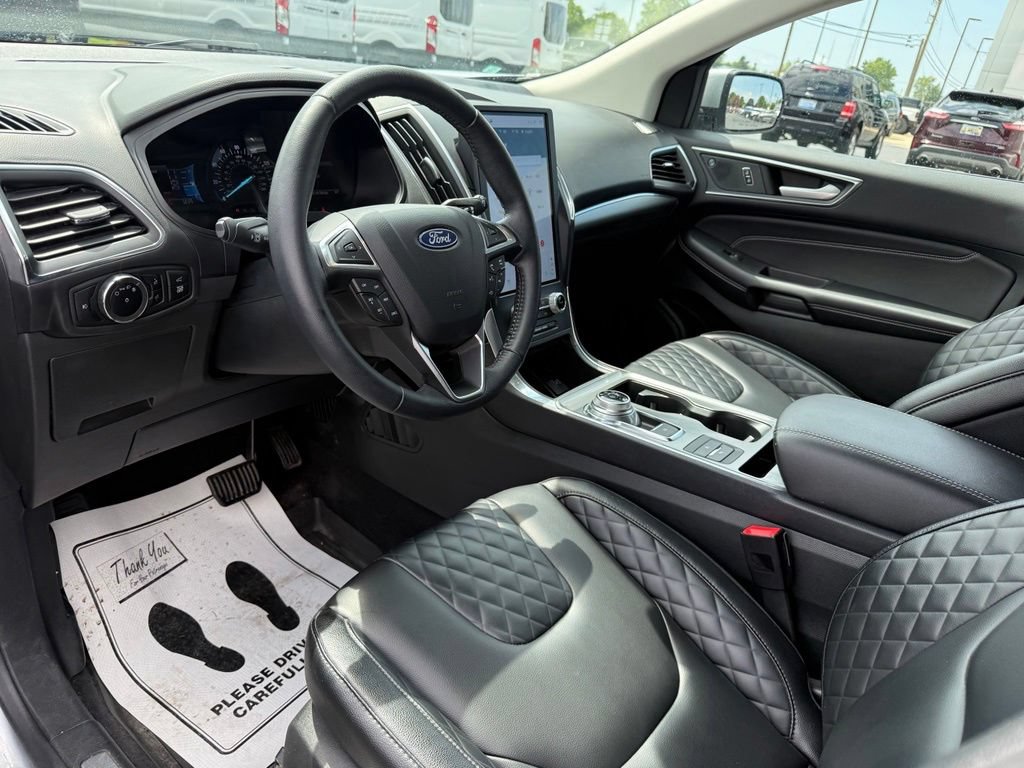 Certified 2024 Ford Edge Titanium AWD/4WD image 21
