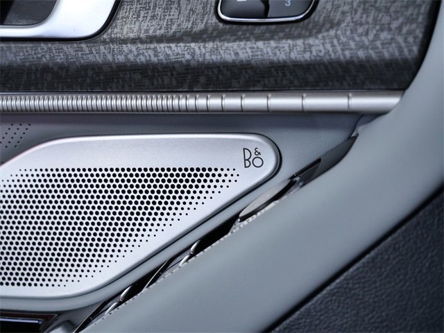 Certified 2025 Ford Explorer Platinum w/ Ultimate Package image 28