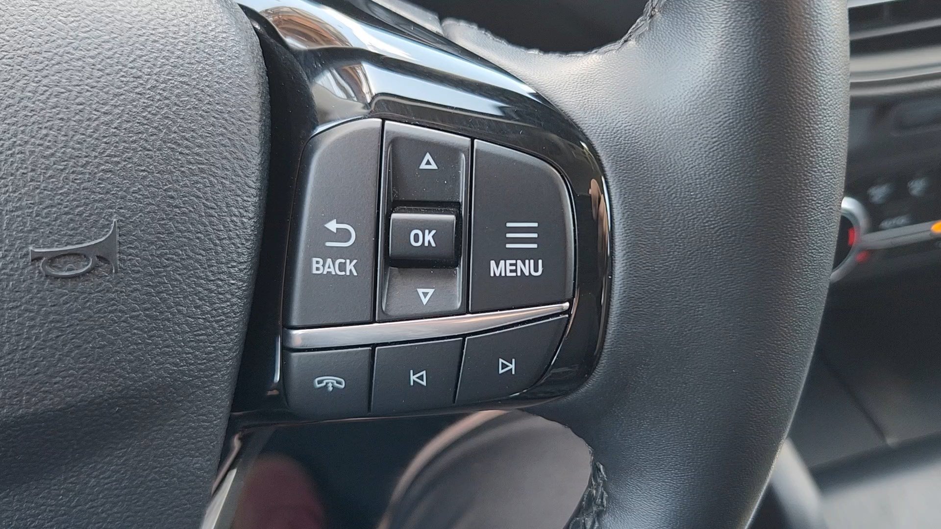 Certified 2024 Ford Escape Active AWD/4WD image 13