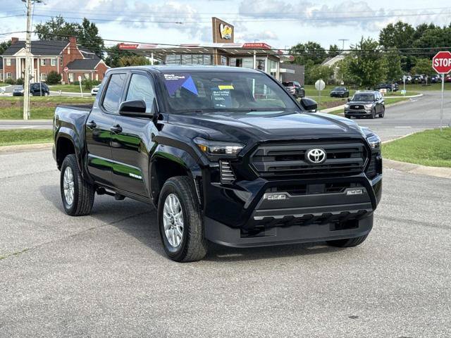 Used 2026 Toyota Tacoma SR5 AWD/4WD image 2