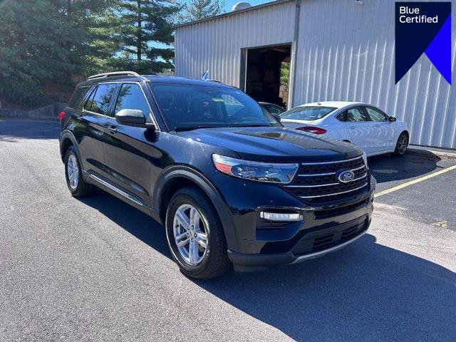 Certified 2021 Ford Explorer XLT w/ Equipment Group 202A image 1