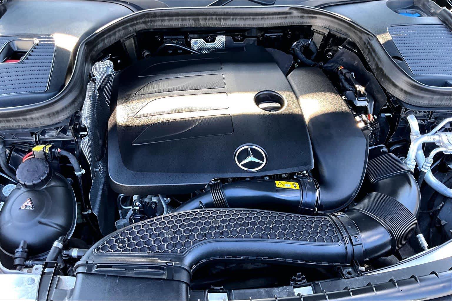 Used 2021 Mercedes-Benz GLC 300 image 33