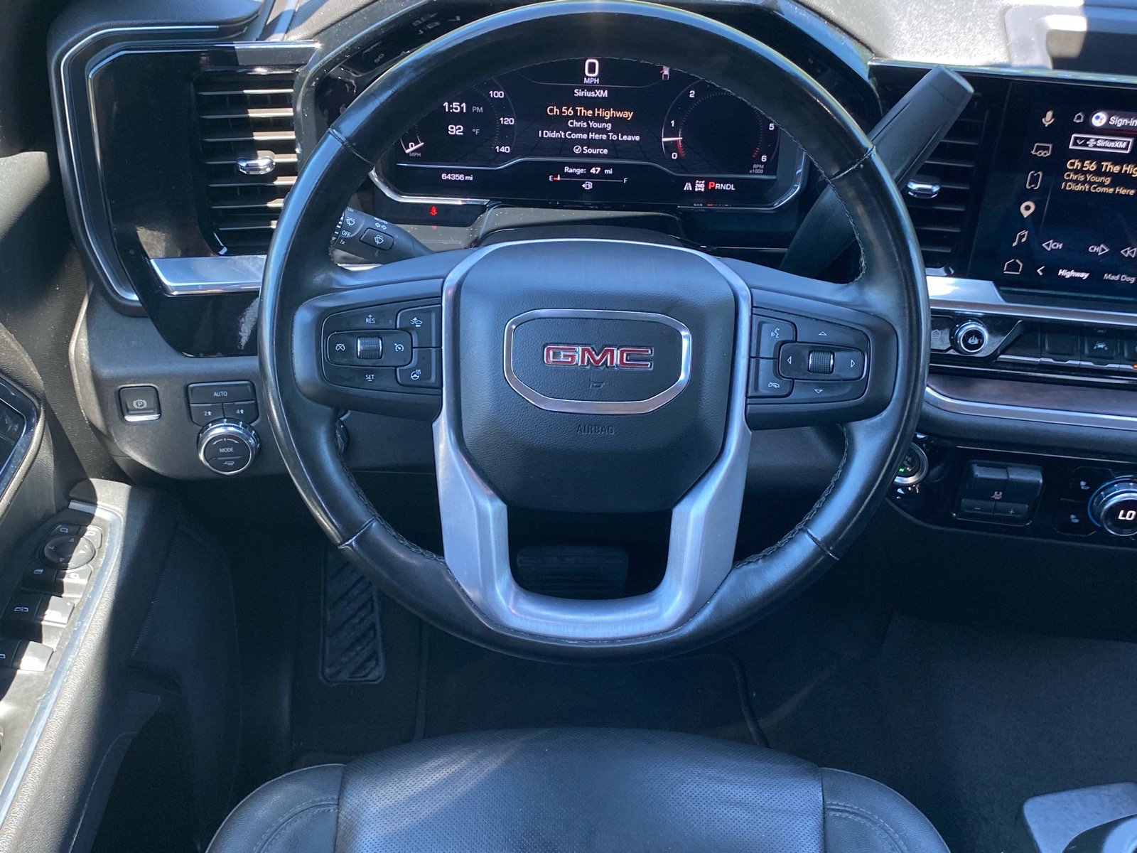 Used 2025 GMC Sierra 1500 SLT AWD/4WD image 12