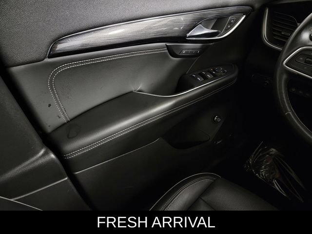 Used 2021 Buick Envision Essence w/ Technology Package I AWD/4WD image 31