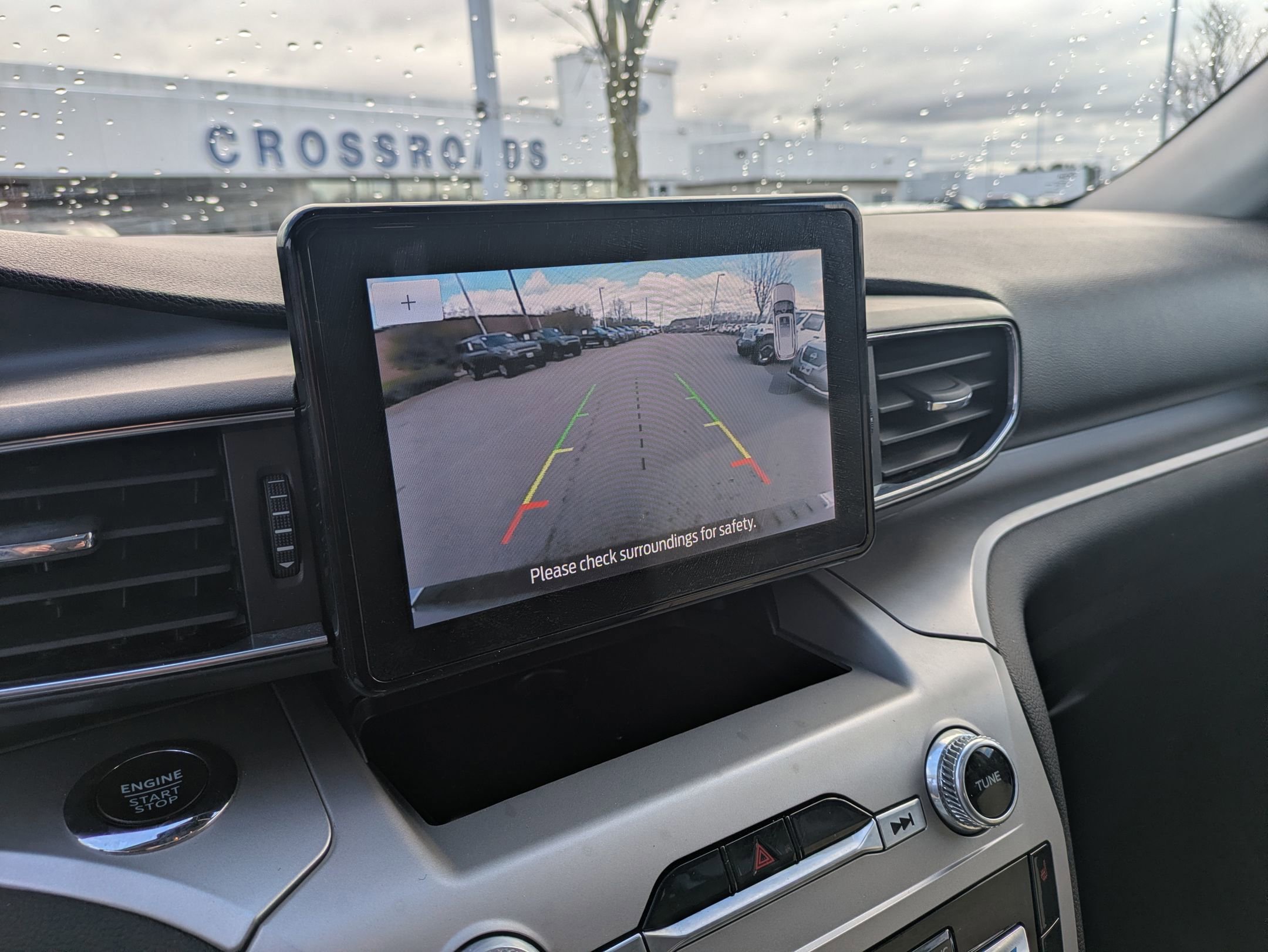 Certified 2022 Ford Explorer XLT w/ Equipment Group 202A image 24