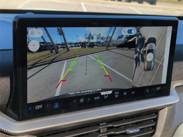 Certified 2025 Ford Explorer Platinum w/ Ultimate Package image 21