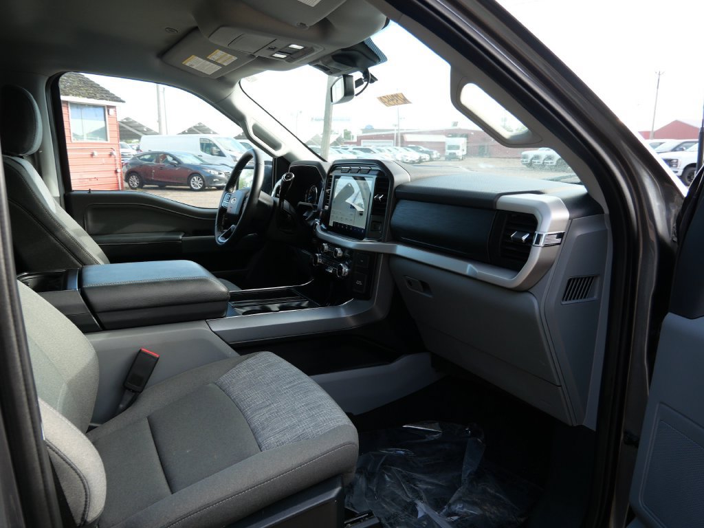 Certified 2022 Ford F150 XLT w/ Equipment Group 302A High AWD/4WD image 11