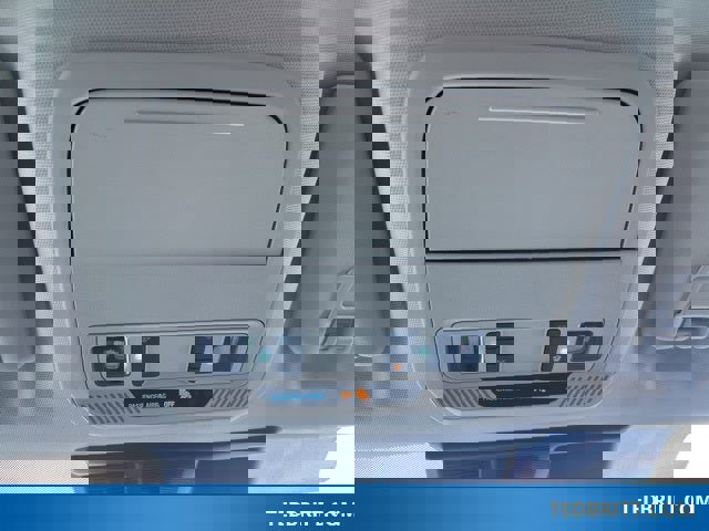 Certified 2025 Ford Mustang Mach-E Premium w/ Sport Appearance Package image 39