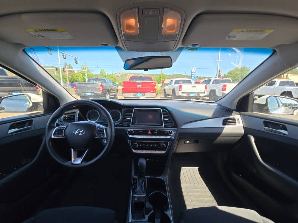 Used 2018 Hyundai Sonata SE FWD image 15
