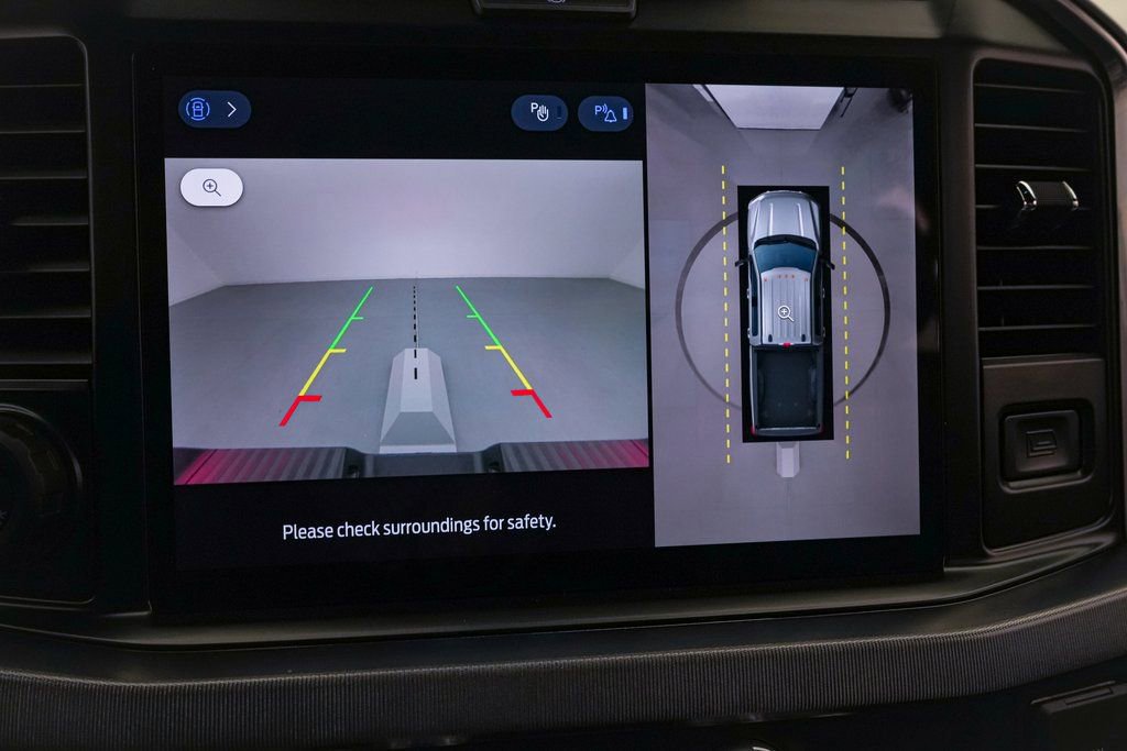 Certified 2025 Ford F350 Platinum image 18