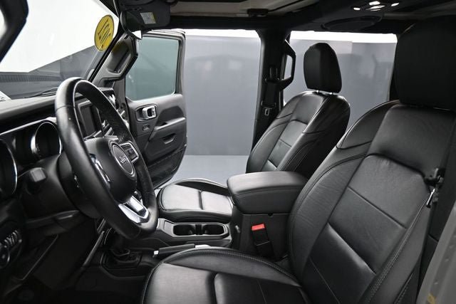 Used 2021 Jeep Wrangler Unlimited Sahara AWD/4WD image 20