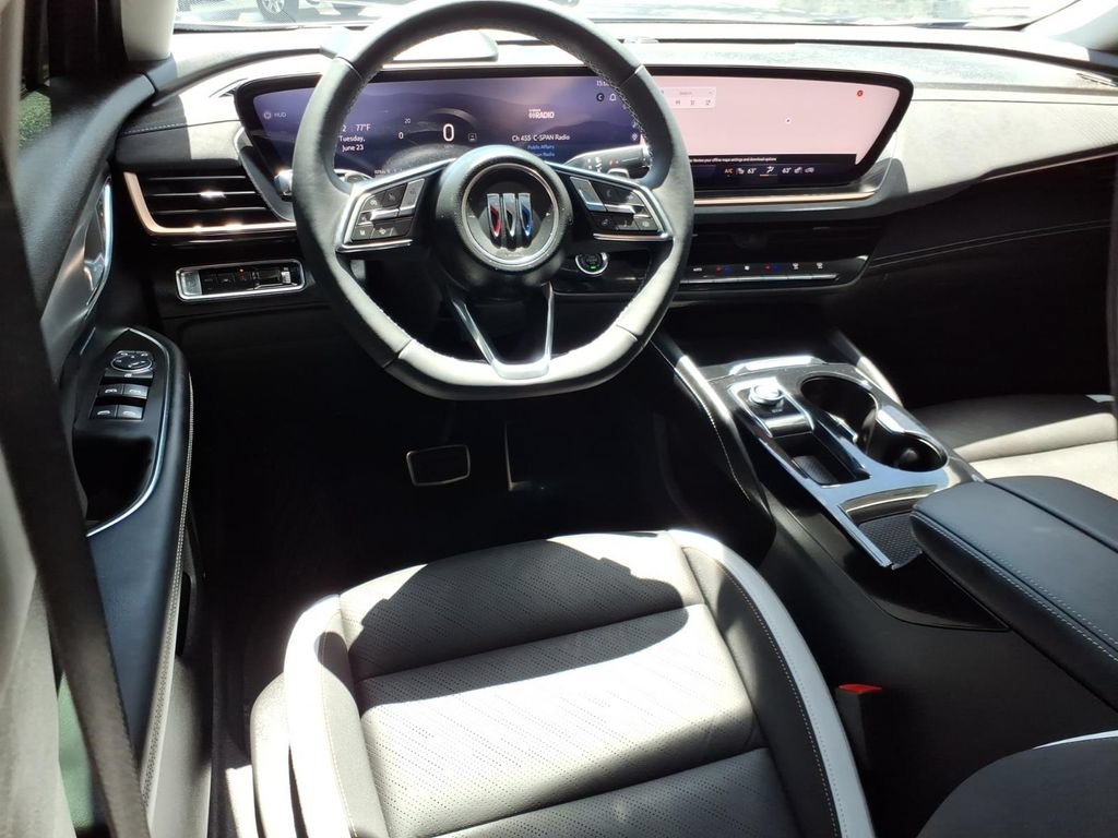 Used 2024 Buick Envision Sport Touring AWD/4WD image 13