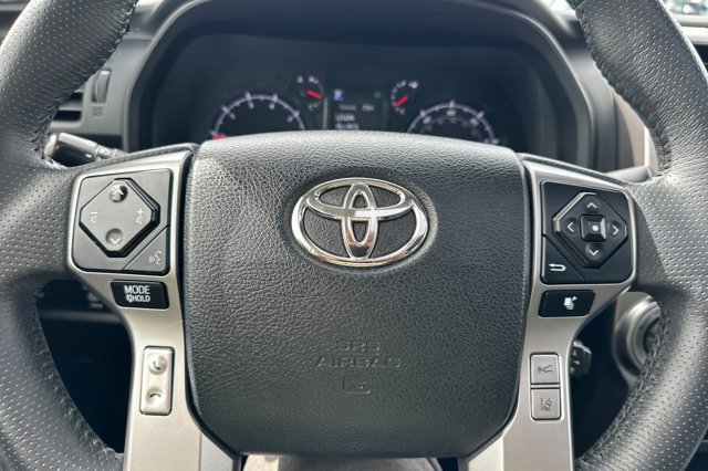Used 2021 Toyota 4Runner SR5 Premium image 30