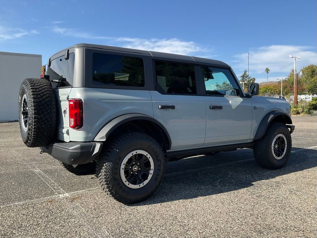 Certified 2024 Ford Bronco Black Diamond w/ Sasquatch Package image 11