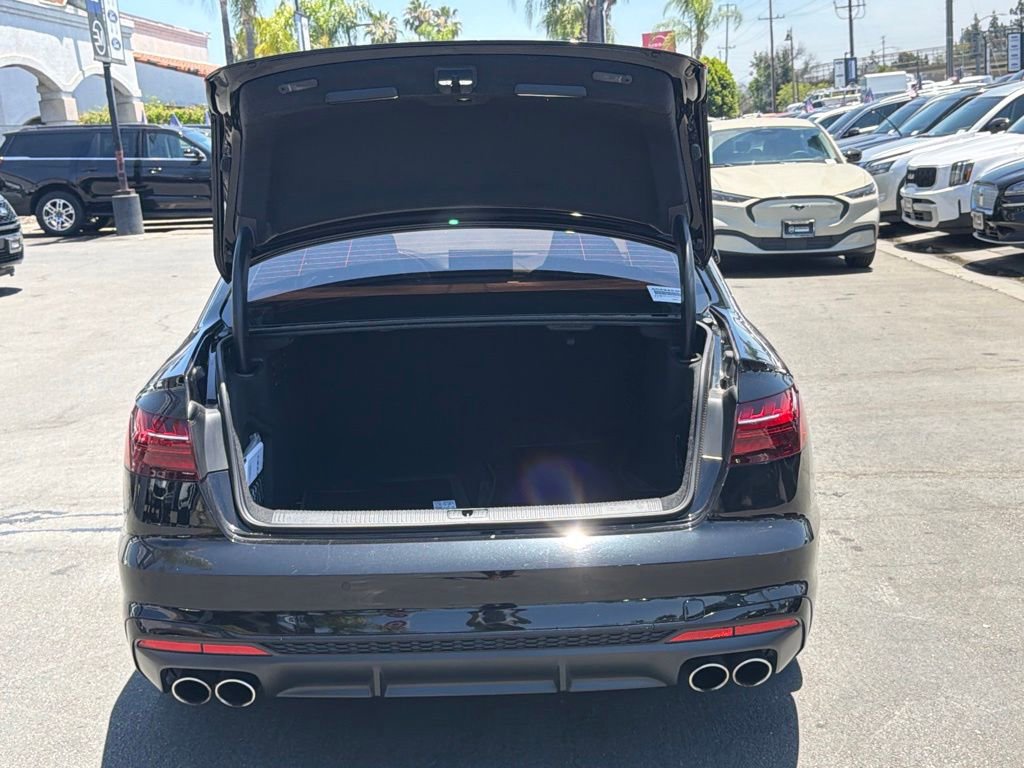 Used 2020 Audi S4 Premium Plus w/ Premium Plus Package AWD/4WD image 18