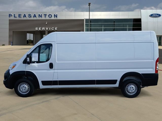 Used 2026 RAM ProMaster 2500 w/ Convenience Group FWD video 2