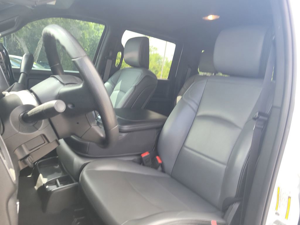 Used 2025 RAM 2500 Tradesman AWD/4WD image 16